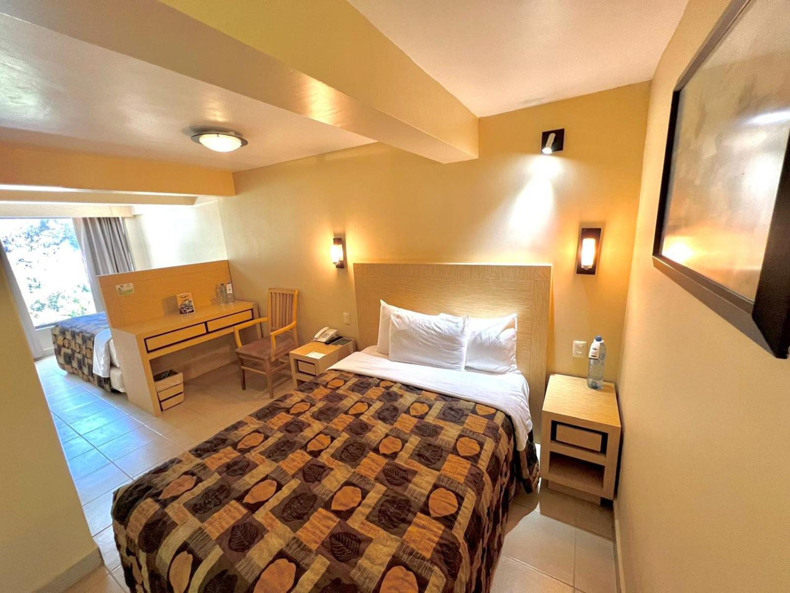 Hotel Y Aguas Termales De צ'יגנהופאן מראה חיצוני תמונה