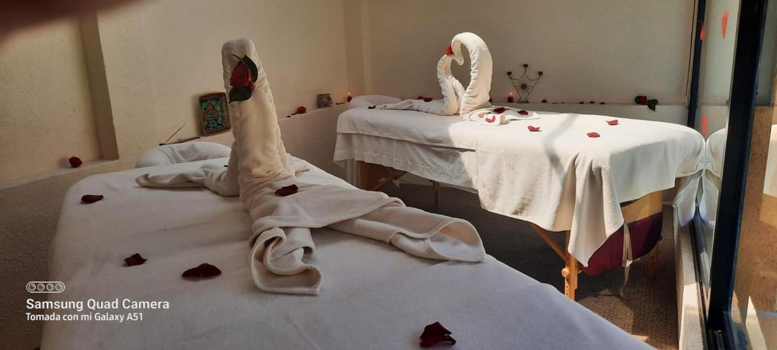 Hotel Y Aguas Termales De צ'יגנהופאן מראה חיצוני תמונה