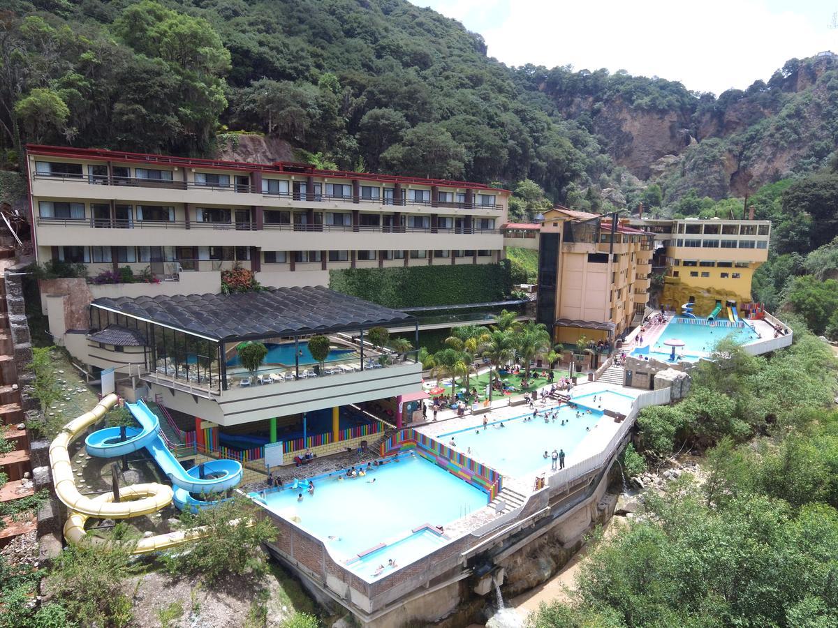 Hotel Y Aguas Termales De צ'יגנהופאן מראה חיצוני תמונה
