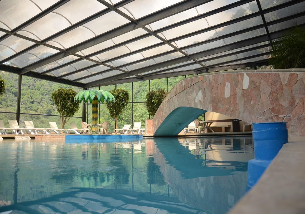 Hotel Y Aguas Termales De צ'יגנהופאן מראה חיצוני תמונה